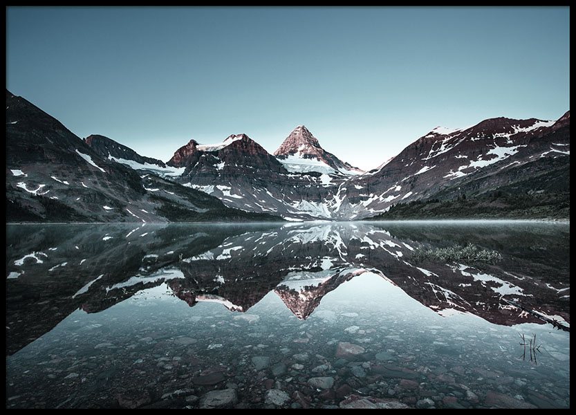Print with photo art of mountains and water for harmonious interior design