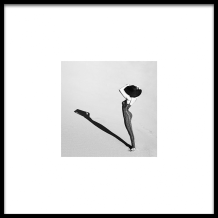 Lady Shadow Poster  in the group Posters & Prints / Black & white at Desenio AB (8912)