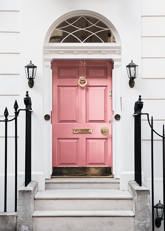 London Pink Door Poster / Photography at Desenio AB (11368)