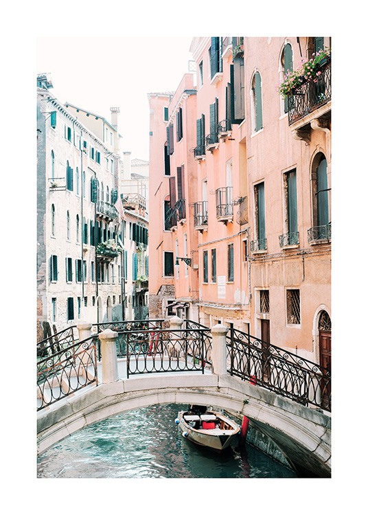 Canal in Venice Poster / Photography at Desenio AB (12932)