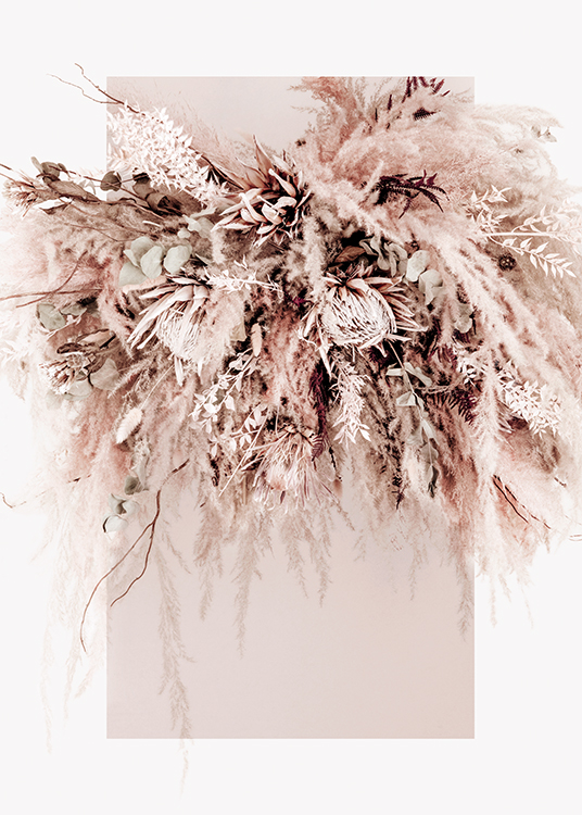 – Photograph of a large bouquet with dried pink flowers and dried grass