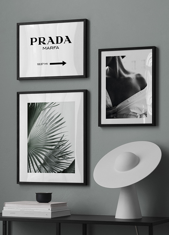 Poster Of A Prada Marfa Sign In Black And White Gossip Girl Fashion Poster Desenio Com