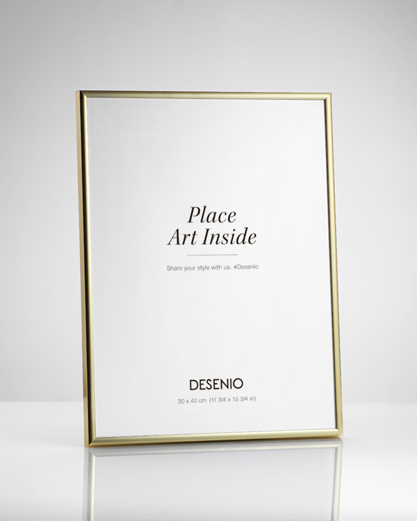  - Gold metal frame fitting posters in 13x18