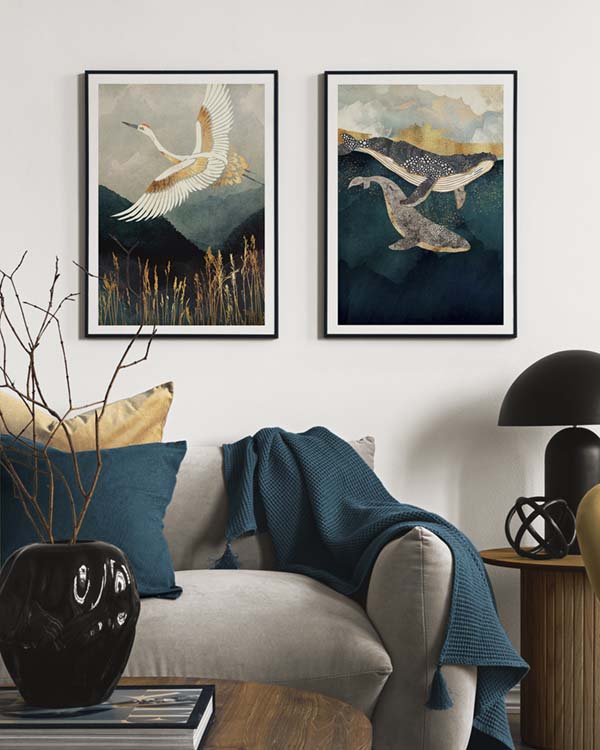 – Animal art prints in eye-catching colours