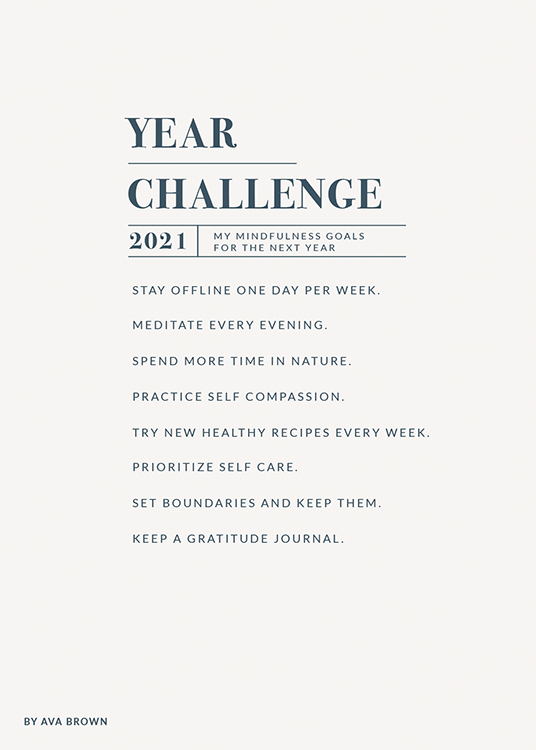  – List with new years resolutions on a light grey background