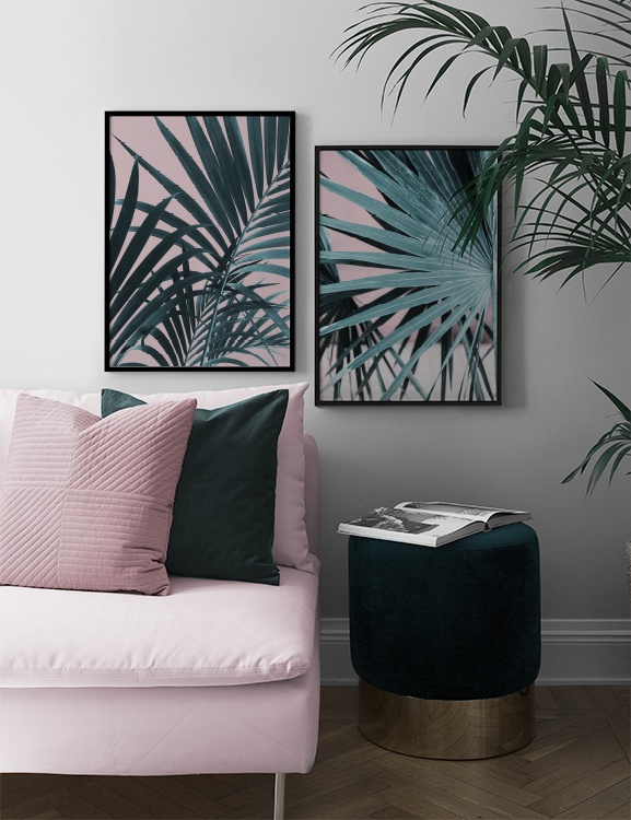 Elegant living room with tropical theme in green and pink
