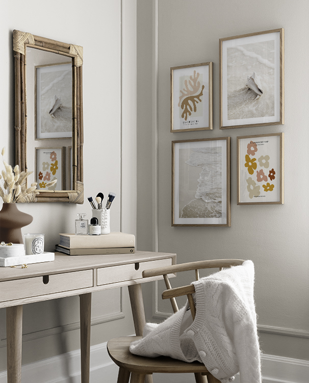 Nature prints combined with illustrations in orange for bedroom